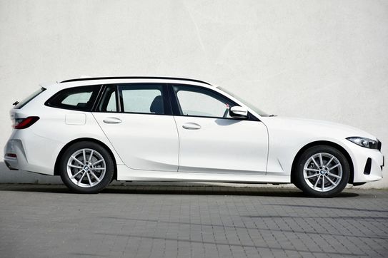 BMW Seria 3 Touring 318i