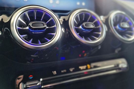 Mercedes GLA 220 4-Matic AMG Line