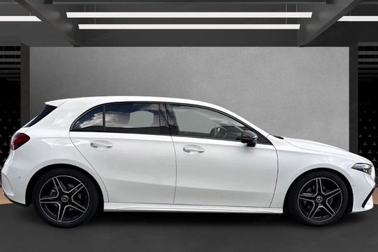 Mercedes Klasa A 200 AMG Line 7G-DCT