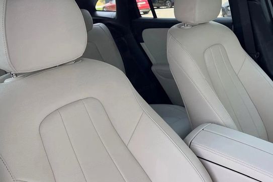 Mercedes GLA 220 4-Matic Progressive