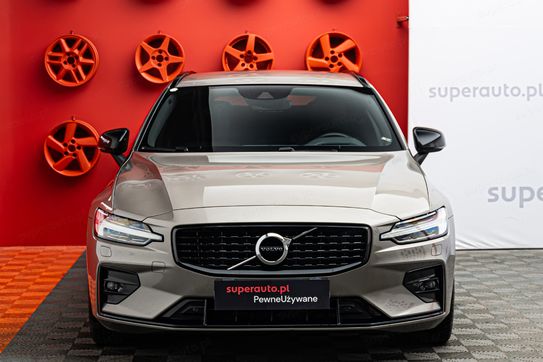 Volvo V60 B4 R-Design aut