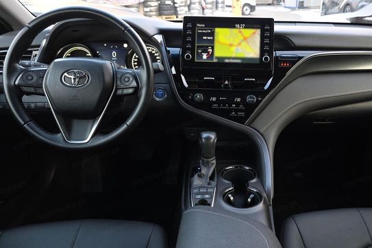 Toyota Camry 2.5 Hybrid Prestige