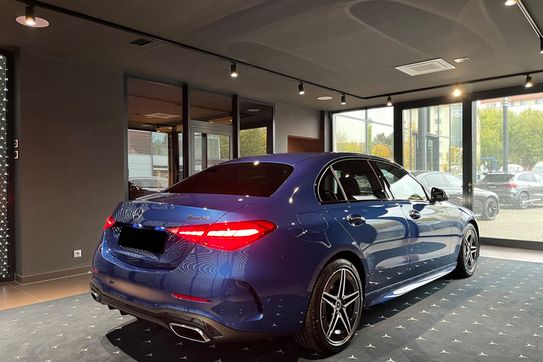 Mercedes Klasa C 200 4-Matic AMG