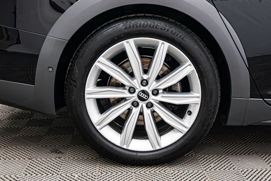 Audi A6 Allroad 3.0 TDI quattro S tronic