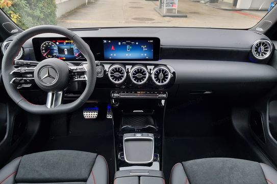 Mercedes Klasa A 200 AMG Line