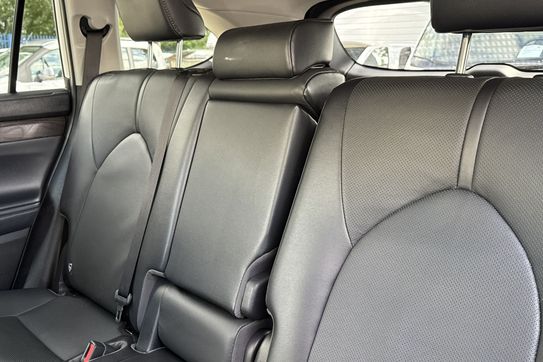 Toyota Highlander Prestige 2.5 Hybrid