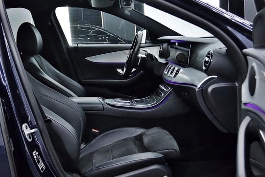 Mercedes Klasa E 220 d 4-Matic AMG/Avantgarde