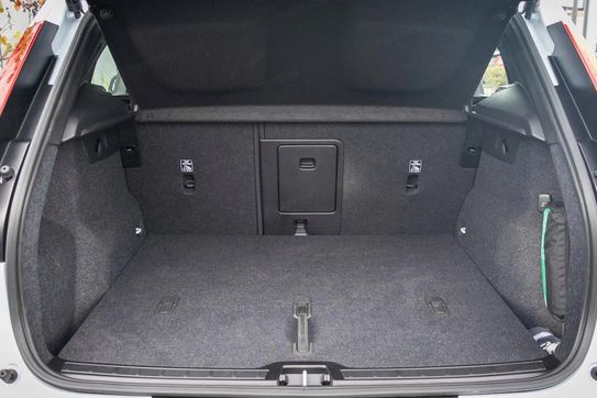 Volvo XC40 B4 Plus Dark