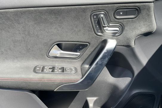 Mercedes Klasa A 220 4-Matic AMG Line