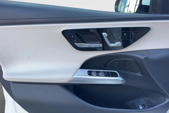 Mercedes E Klasa 220 d 4MATIC Avantgarde