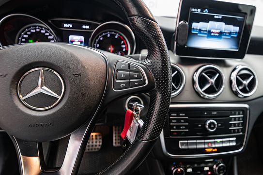 Mercedes GLA 200 7G-DCT