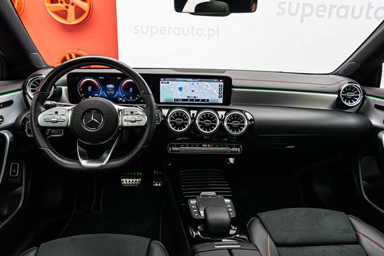 Mercedes CLA 250 4-Matic AMG Line