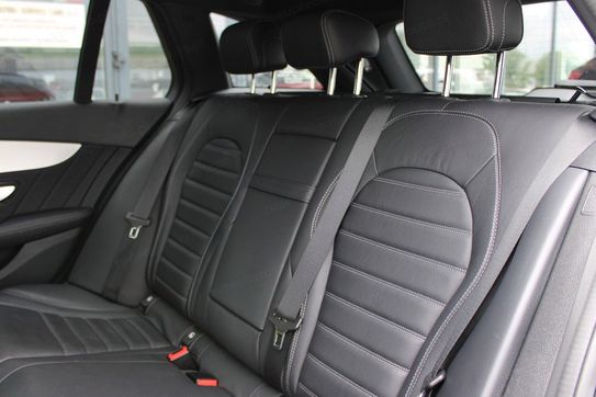 Mercedes Klasa C C 220 d 9G-TRONIC