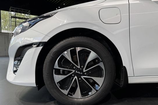 Kia Ceed 1.6 Gdi Phev l Dct