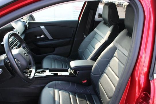 Citroen C4 Shine EAT8