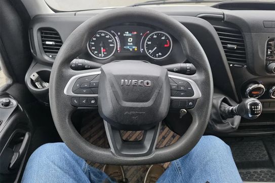 Iveco Daily 35C14 Zabudowa Brygadowa + Wywrotka