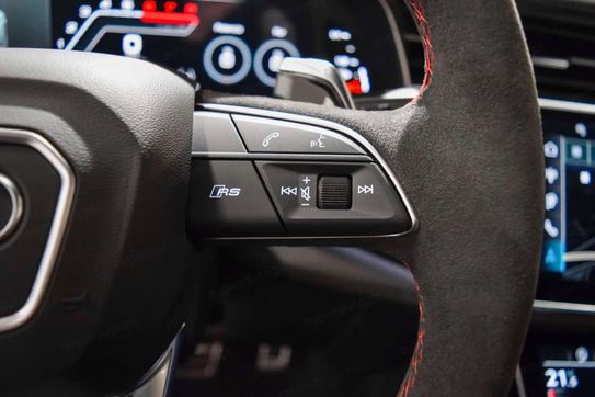 Audi Q8 RSQ8 TFSI quattro Performance