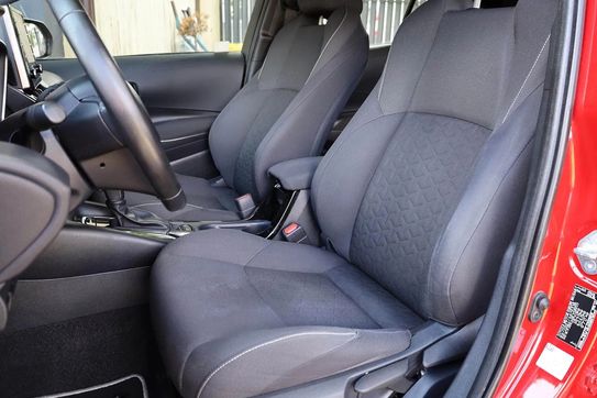 Toyota Corolla 1.8 Hybrid Comfort