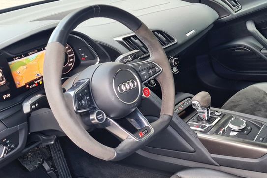 Audi R8 V10 quattro