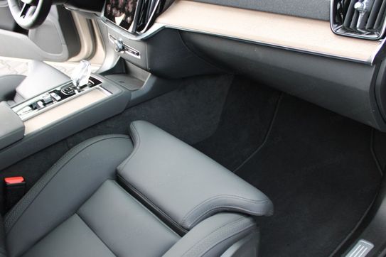Volvo XC90 B5 B AWD Plus Bright 7os