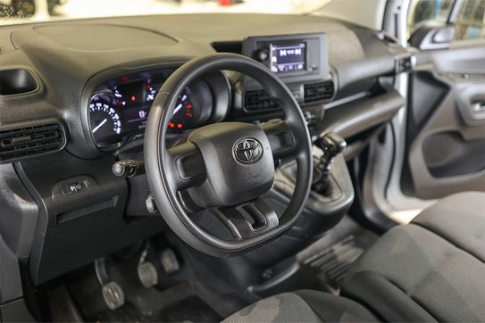 Toyota Proace City Long L2H1 Active