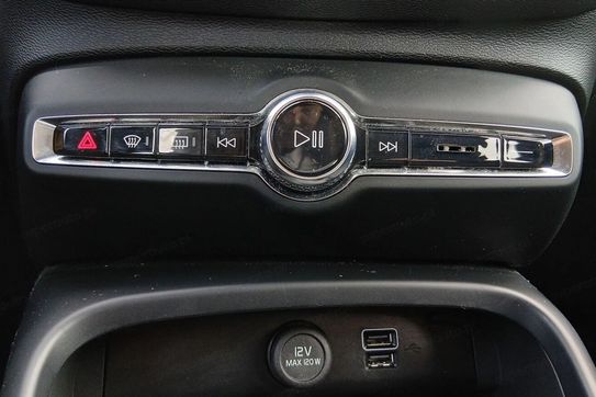 Volvo XC40 T2 Essential