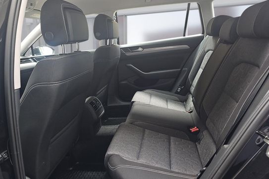 Volkswagen Passat TSI EVO Business DSG
