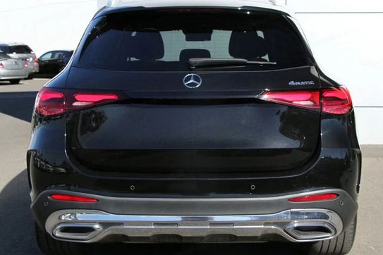 Mercedes GLC 200 4-Matic AMG Line