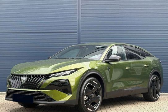 Peugeot 408 GT Exclusive e-DCS7 1.6 Plug-in Hybrid