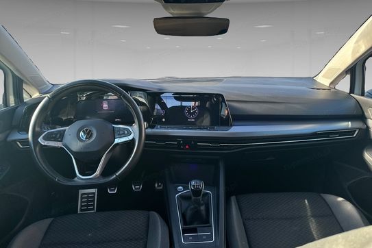 Volkswagen Golf Active 1.0 TSI