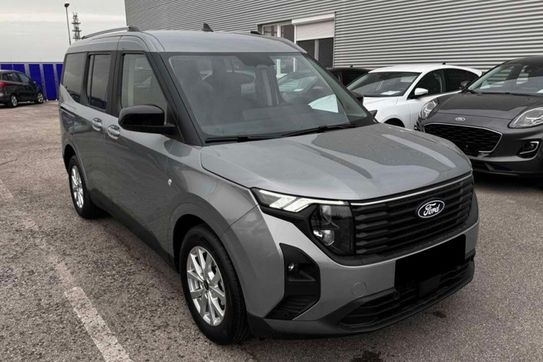 Ford Tourneo Courier Titanium
