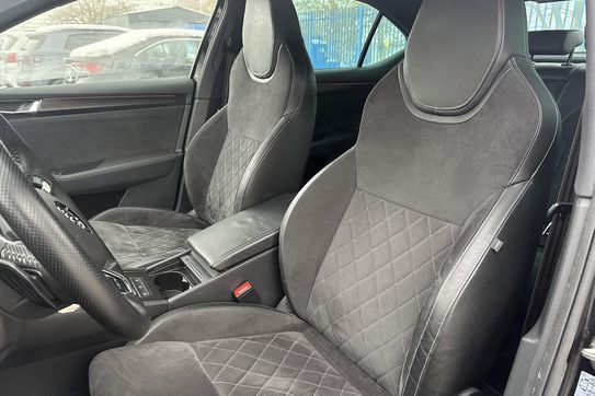 Skoda Superb Sportline 1.5 TSI DSG