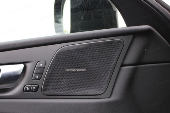 Volvo XC60 B5 B AWD Plus Dark aut