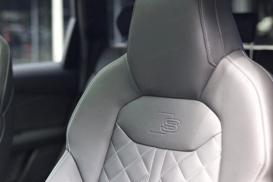 Audi Q7 TDI quattro S Line