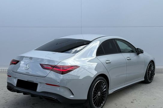 Mercedes CLA 220 4-Matic AMG Line