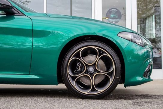 Alfa Romeo Giulia 2.0 Turbo Intensa Q4