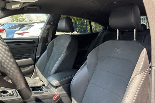 Volkswagen Arteon R-Line  2.0 TDI DSG
