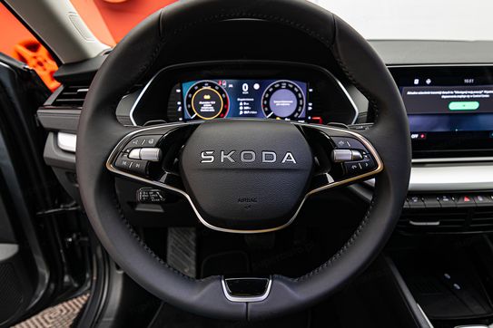 Skoda Octavia Selection Edition 130 1.5 TSI mHEV DSG