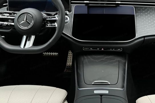 Mercedes E Klasa 300 e 4-Matic AMG