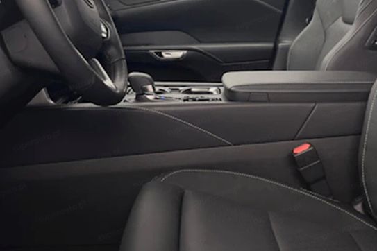 Lexus RX 450h+ Omotenashi 2.5 Hybrid Plug-in