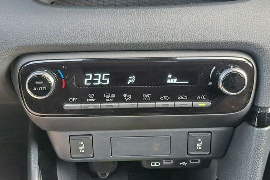 Toyota Yaris Hybrid 1.5 Style