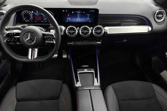 Mercedes GLB 200 d 4-Matic AMG Line 8G-DCT