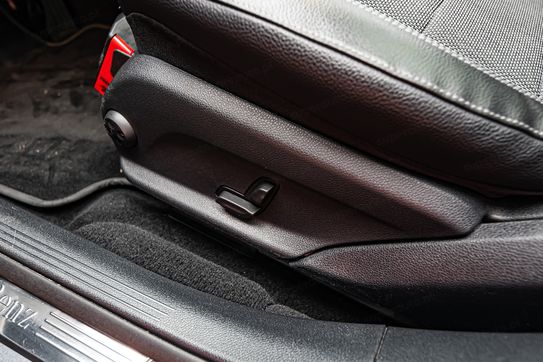 Mercedes Klasa E E 220 d 4-Matic Business Edition 9G-TRONIC