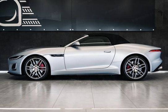 Jaguar F-Type V8 S/C R-Dynamic