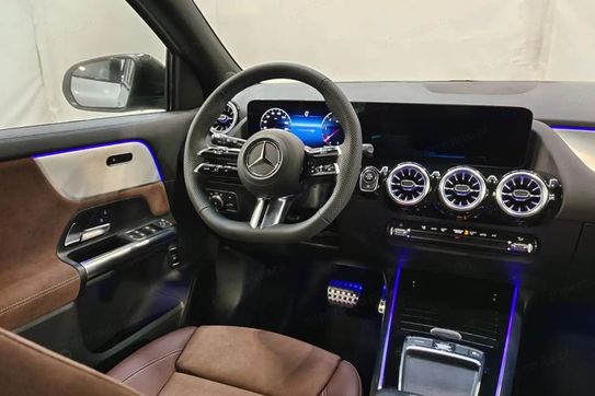 Mercedes GLA 220 4-Matic AMG Line