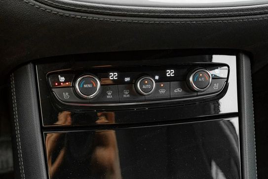 Opel Grandland X PHEV 4x4