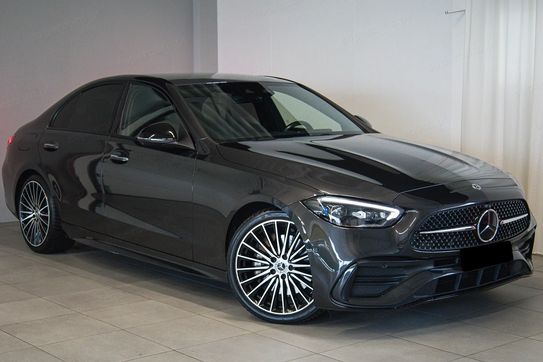 Mercedes Klasa C 300 e  4-Matic AMG