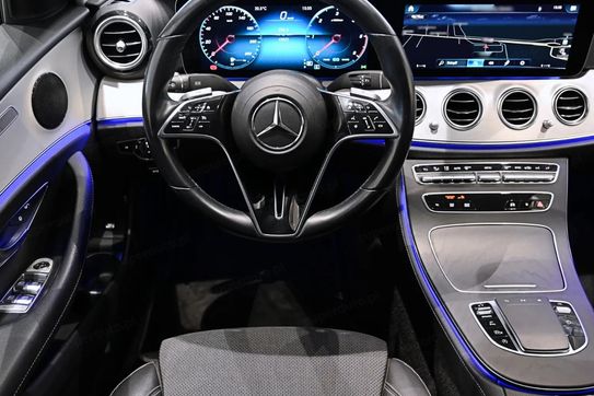 Mercedes Klasa E 220 d 4MATIC AMG/Avantgarde