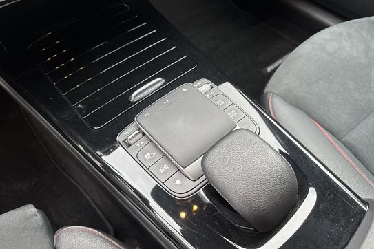 Mercedes CLA 200 AMG Line