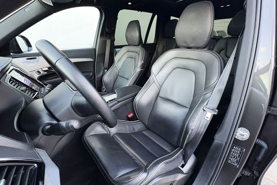 Volvo XC90 T8 AWD Plug-In Hybrid Ultra Dark 7os aut